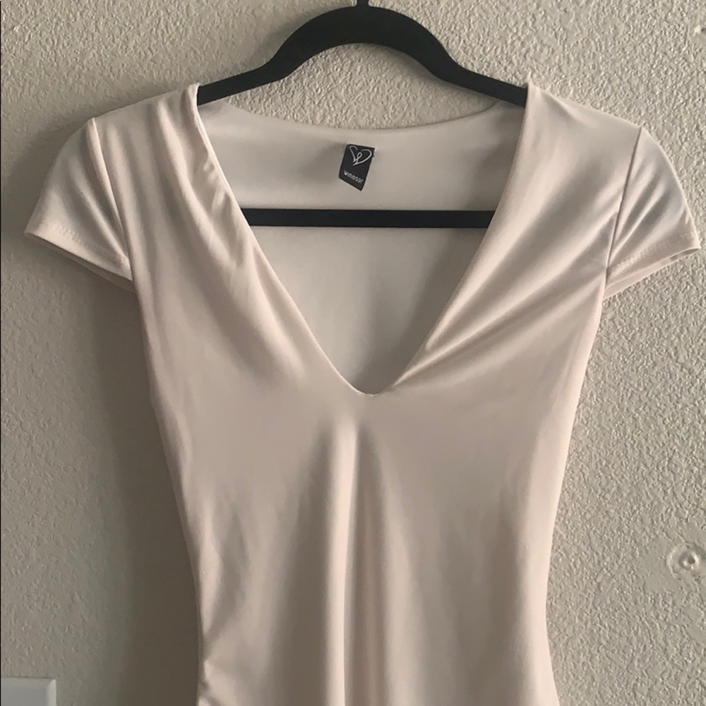 Windsor deep v body suit